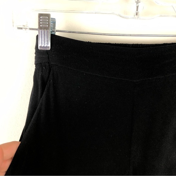 Wilfred Aritzia Faun tie-back cropped black pants size: S - Picture 4 of 11